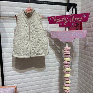 Quilted Floral Zip Vest- C5433